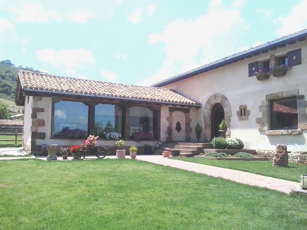 林德斯文纳斯蒲萨达乡村酒店 La Lomba 外观 照片