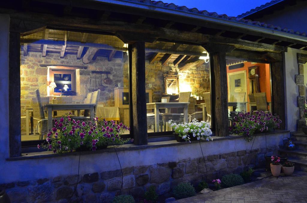 林德斯文纳斯蒲萨达乡村酒店 La Lomba 外观 照片